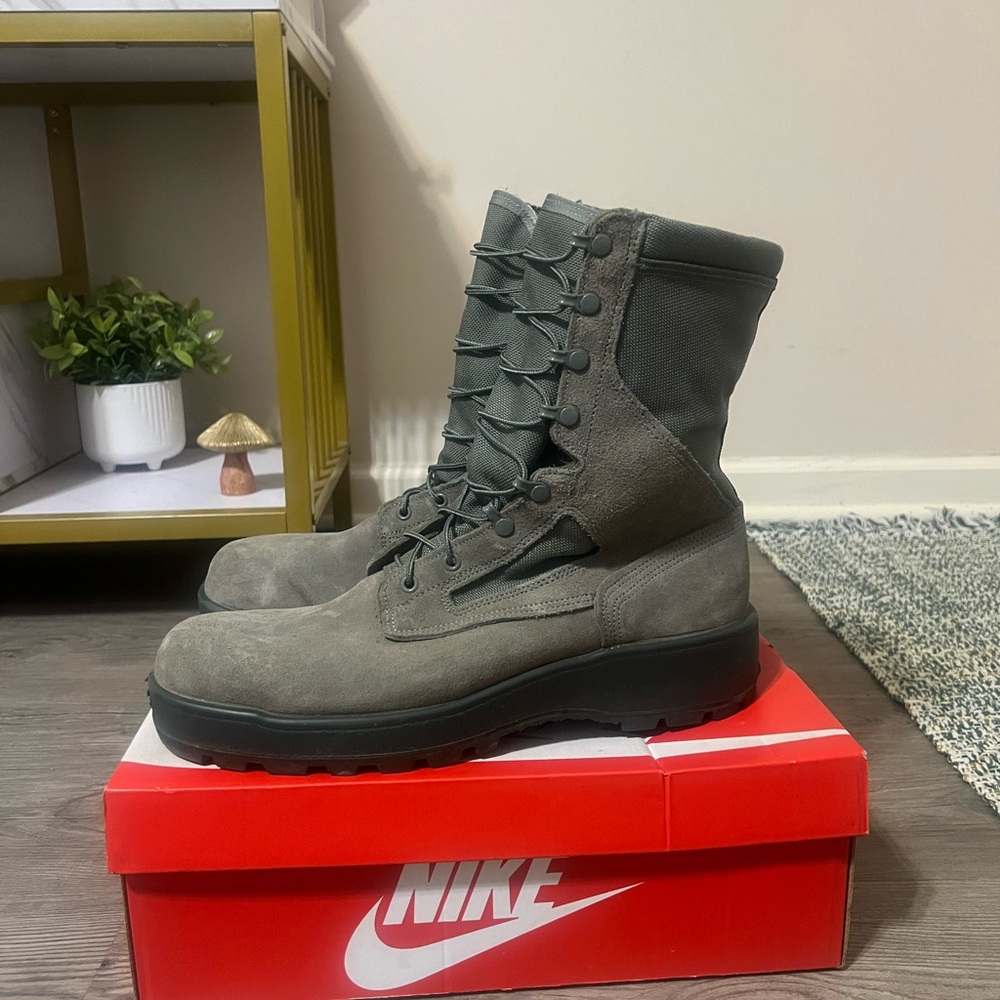 US Air Force Wellco Gore-Tex Combat Boots Official